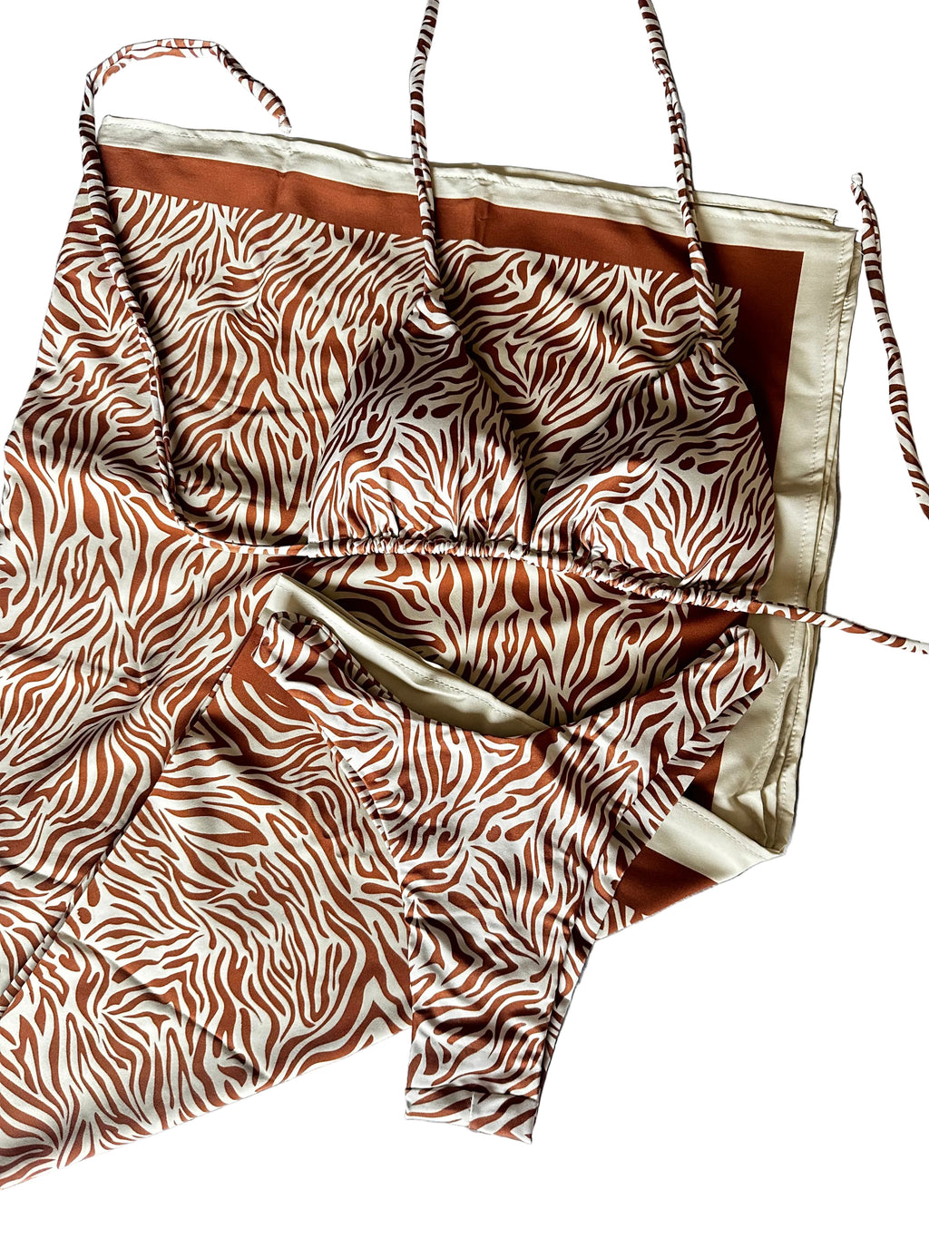 Páreo/Canga animal print castanho e branco