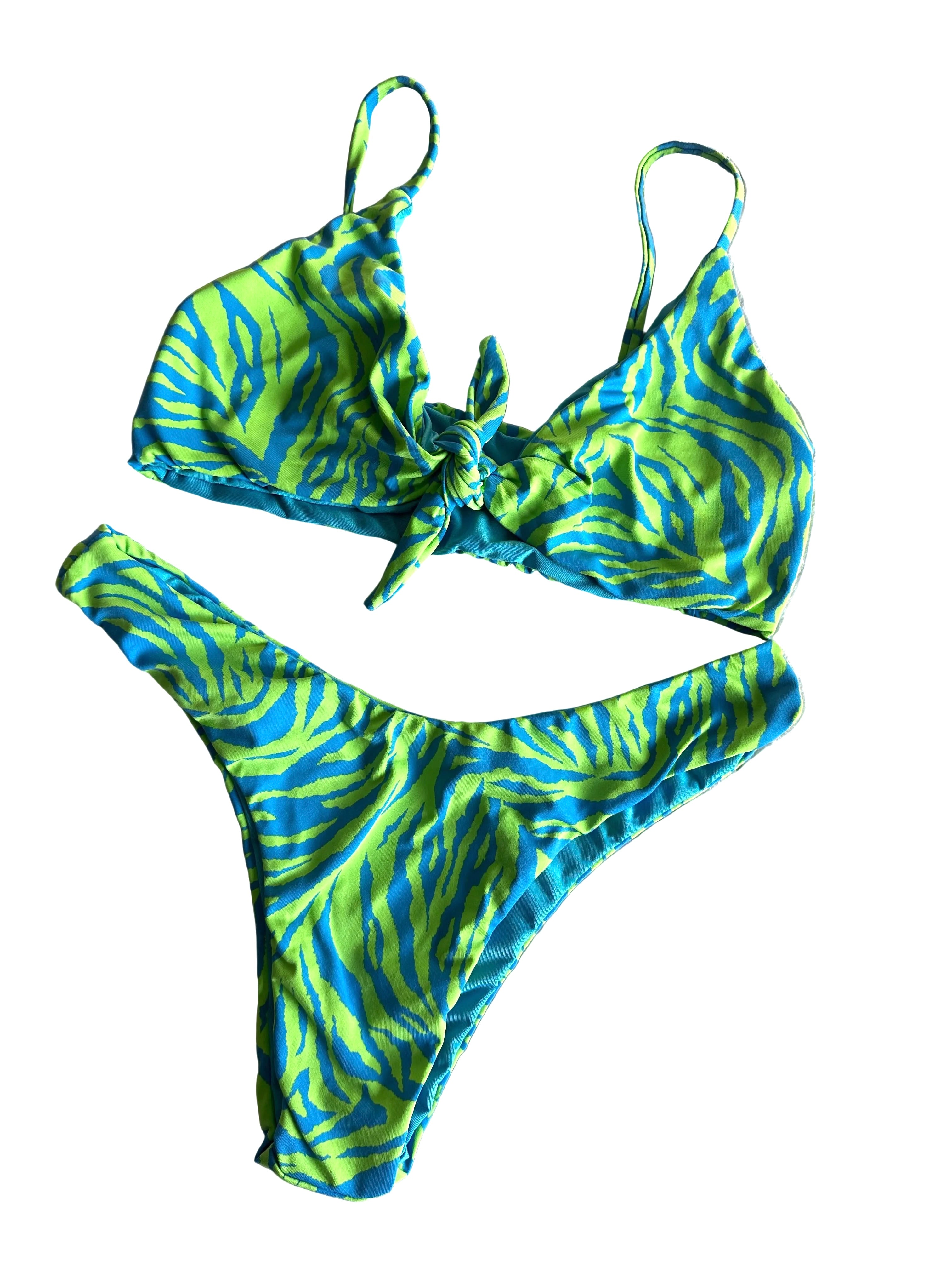 Biquini azul e verde