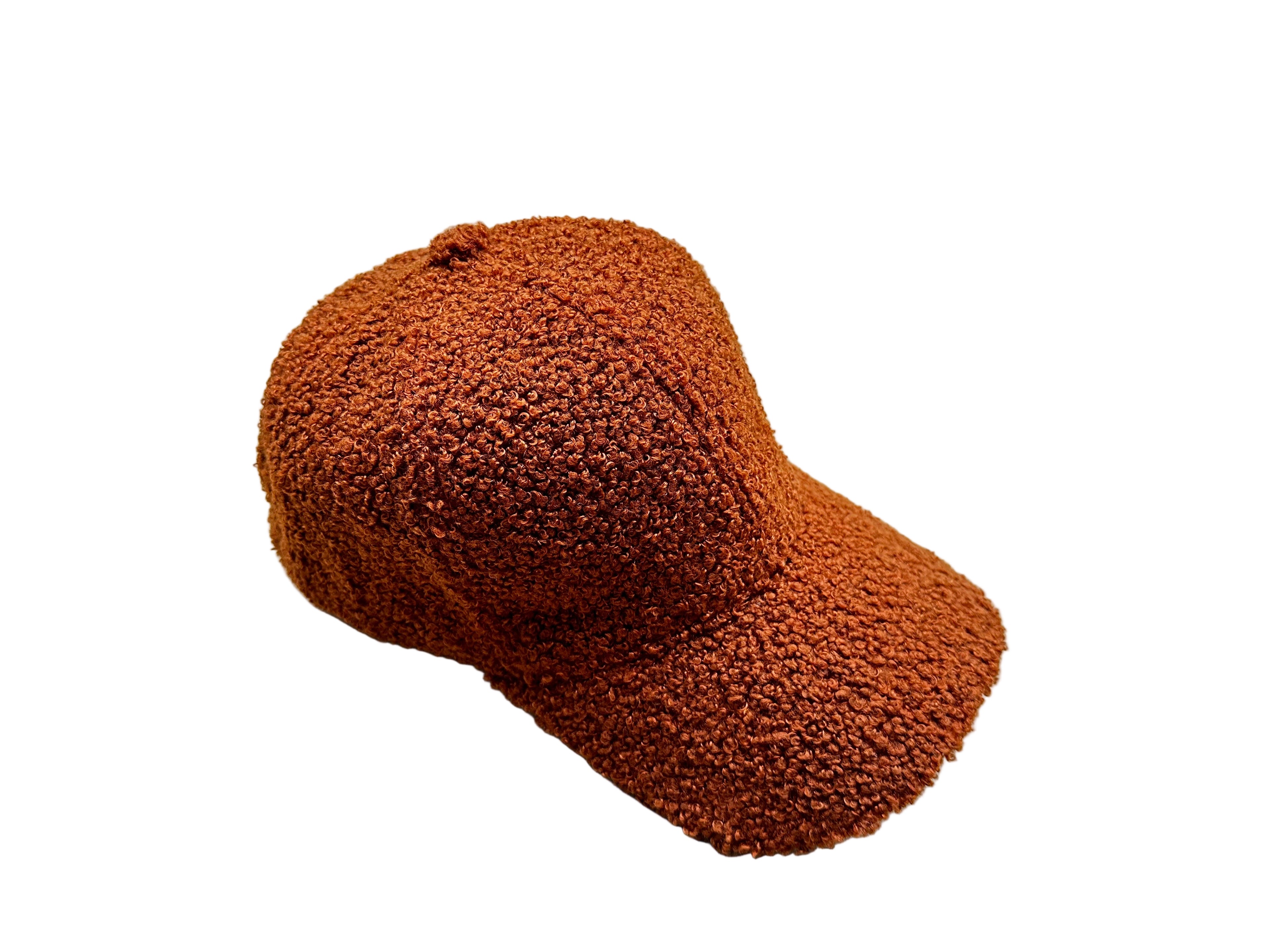 Boné pêlo castanho