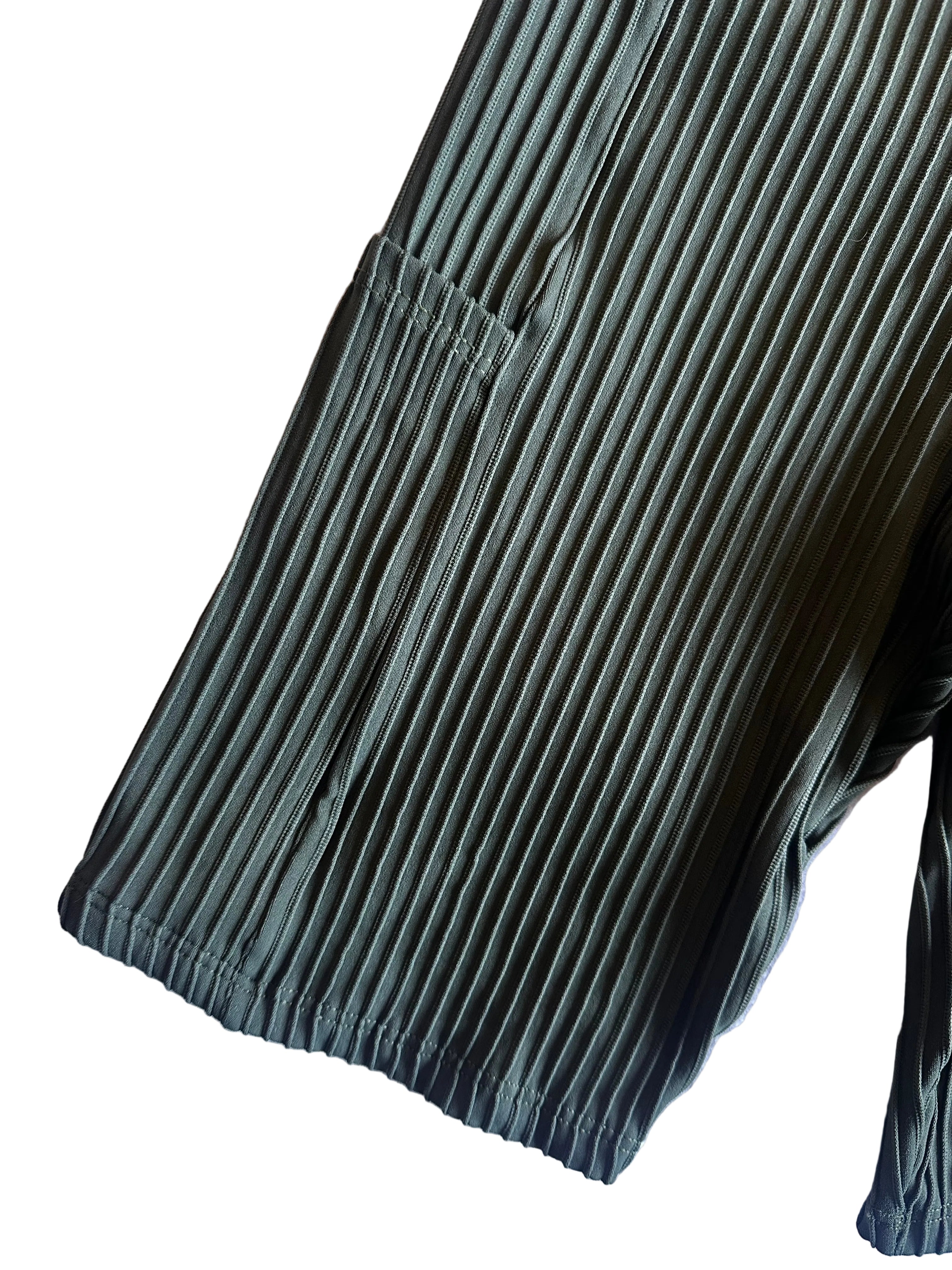 Calção Ciclista verde canelado com bolsos