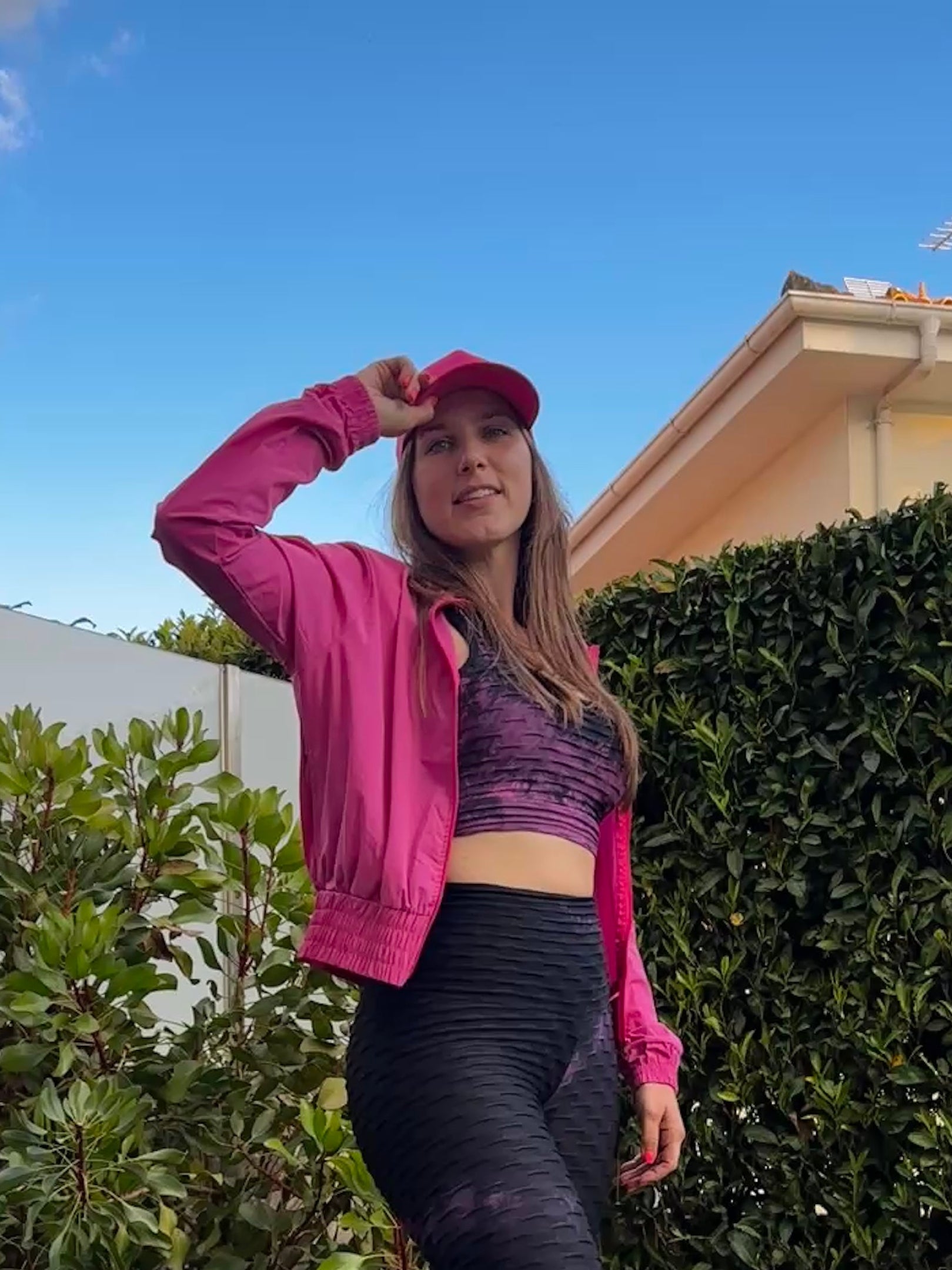 Corta vento rosa forte