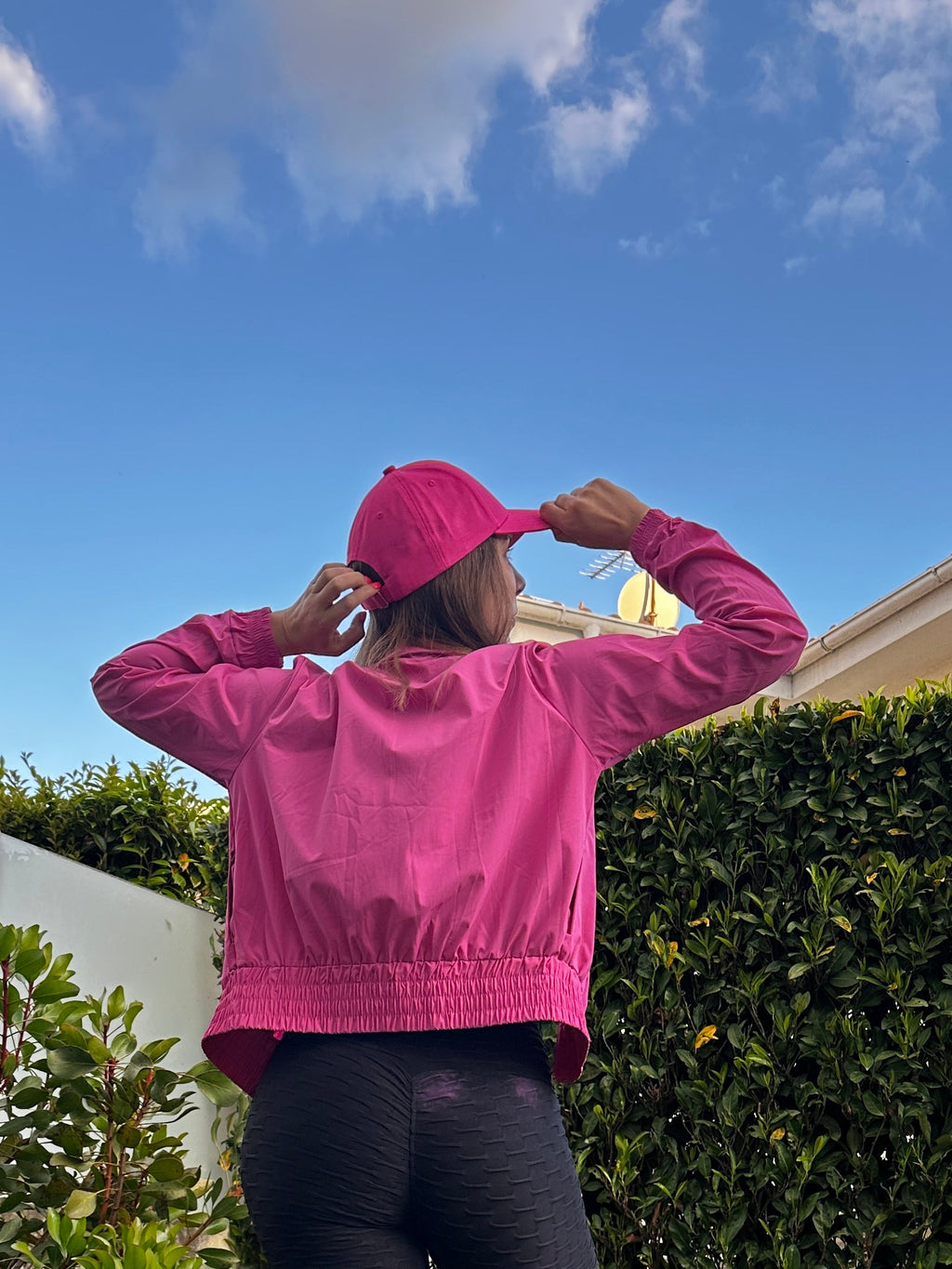 Corta vento rosa forte