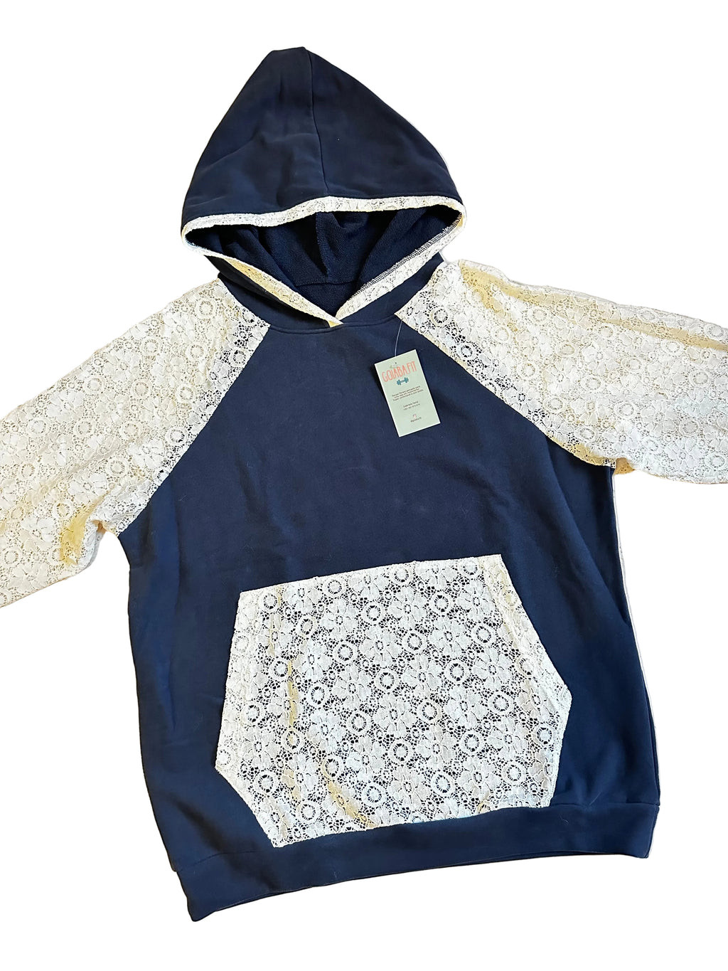 Sweatshirt com capuz azul rendada