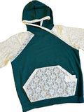 Sweatshirt com capuz verde rendada