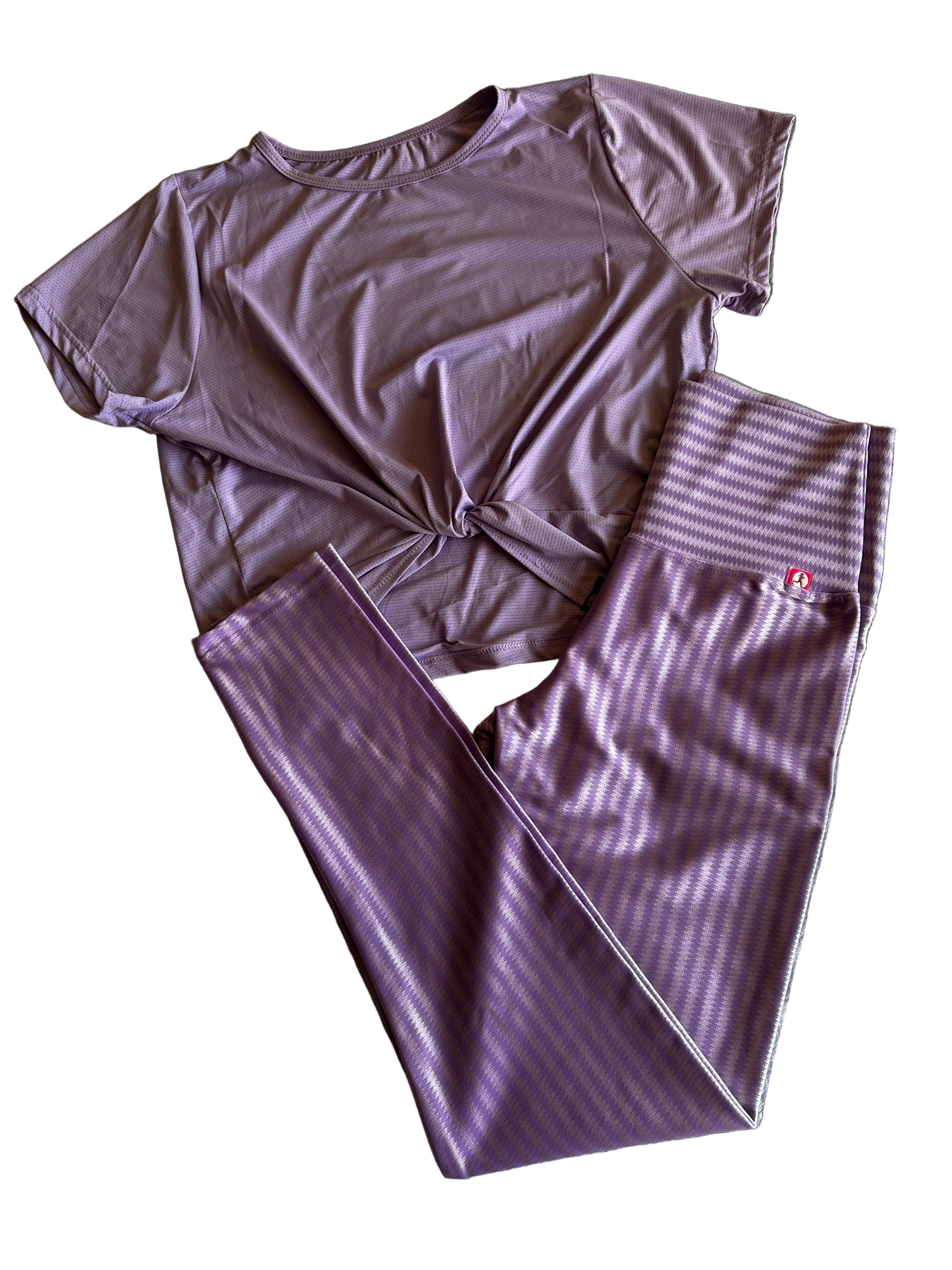 Legging acetinada lilás