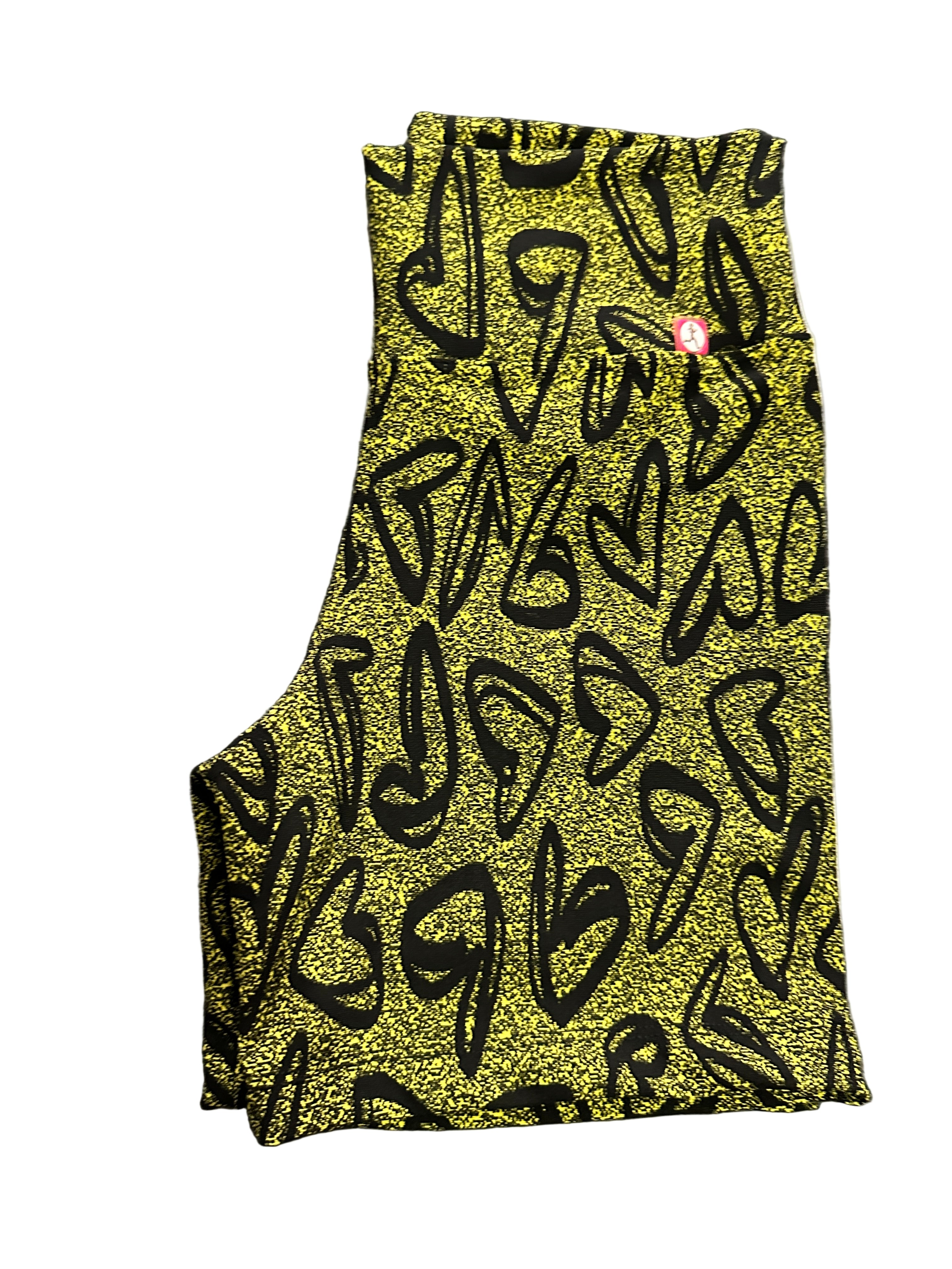 Calção preto e amarelo